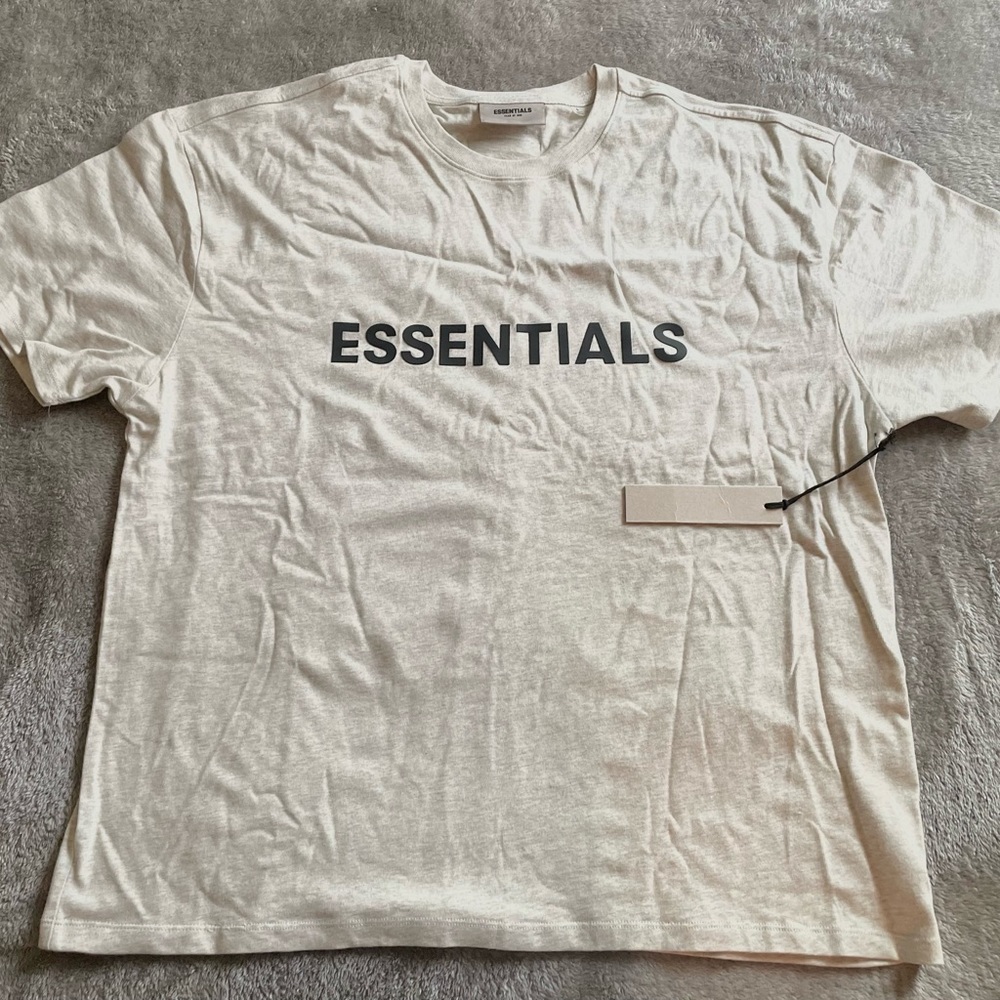 Unworn Essentials Tee
